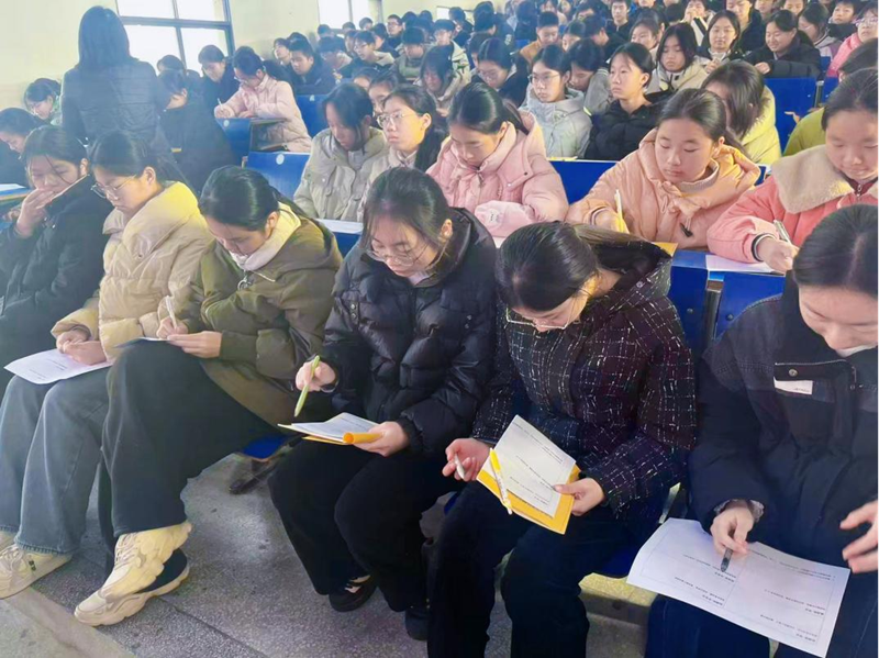 翅膀轻扬向阳而行!减压团辅为少年注入飞翔力量——鄂州市“童心‘鄂’守护你‘州’全”困境儿童心理关爱系列活动(一)(图4)
