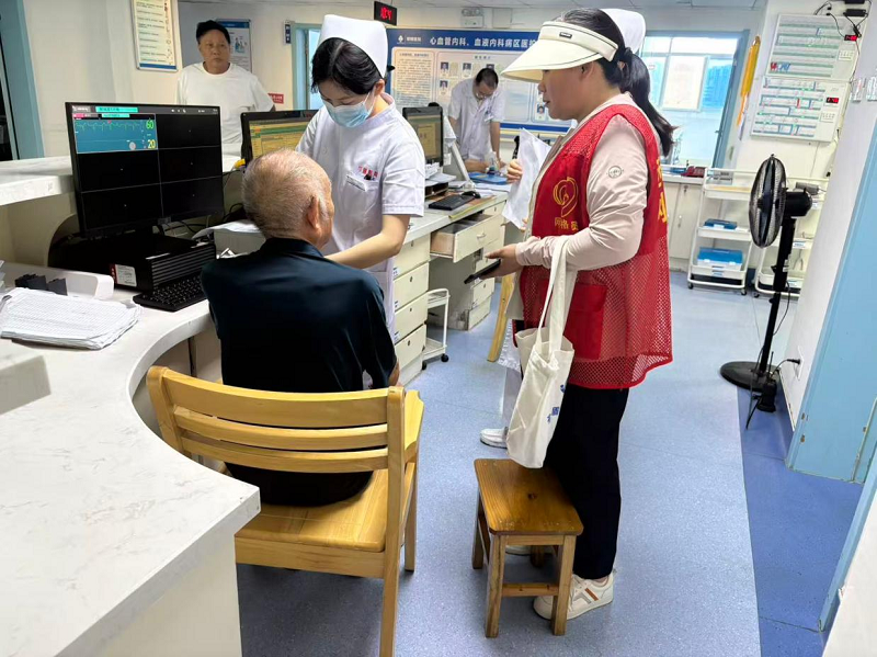 <a href="./xwzx/mzdt/202610/t20261013_786513.html">鄂城民政：聚助联之力 兜民生之底</a>